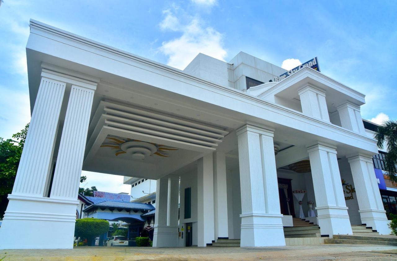 Hotel Blue Sky คูรูเนกาลา ภายนอก รูปภาพ